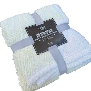 Simply Home White Cream Fluffy Soft Sherpa Warm Winter Blanket 50X60 NWT